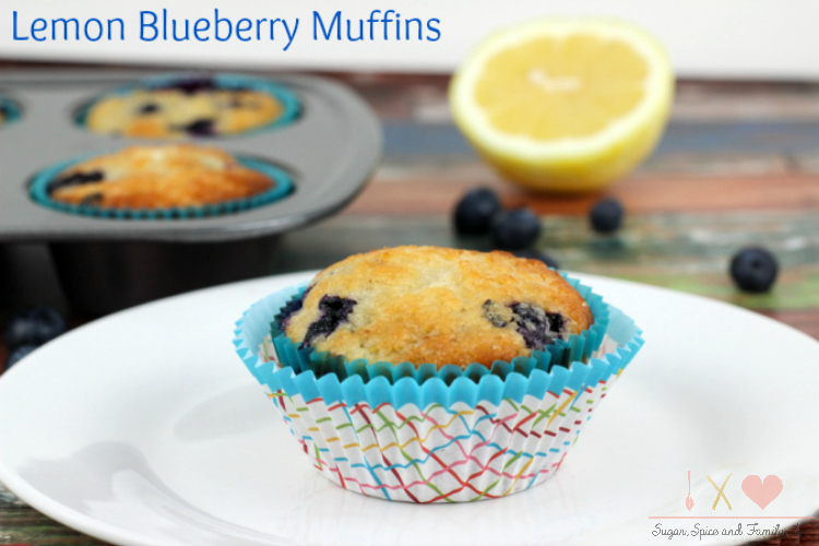 Lemon-Blueberry-Muffins